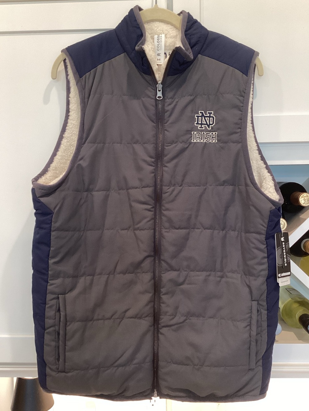 BNWT’S. Notre Dame Reversible Vest (M)